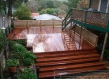 Kwikfynd Decks
suttongrange